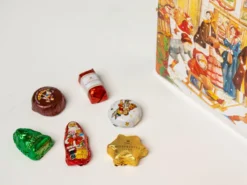 Marsipankalender med 32 Luckor - Niederegger