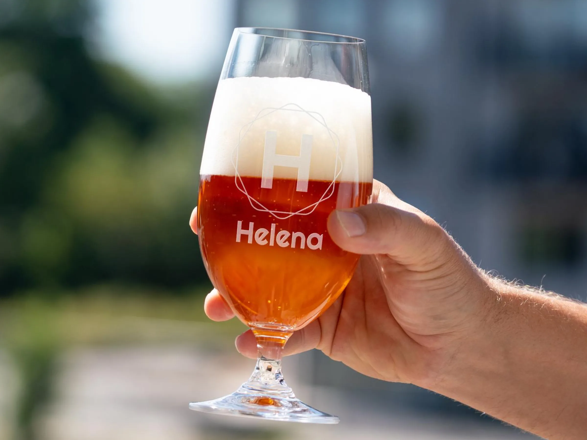 Personligt Spiegelau Ölglas med Gravyr - Bokstav, Namn & Krans