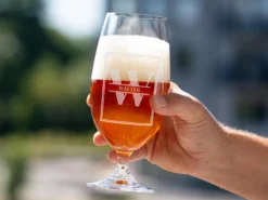 Personligt Spiegelau Ölglas med Gravyr - Bokstav & Namn